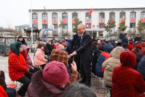 Giving Back: Henan Mine Spreads Holiday Cheer to 270 Local Seniors 4 4 2 768x512 1