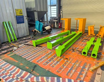 Disassembled modular light gantry crane components