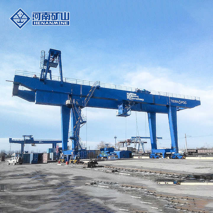 Rubber-tyred gantry crane in an outdoor yard