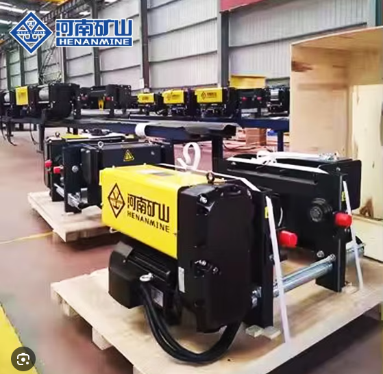 Variable-frequency wire rope electric hoist
