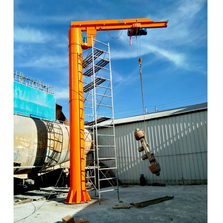 Outdoor pillar-mounted jib crane for industrial lifting